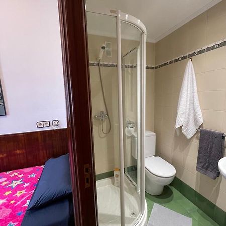 Habitacion Con Bano Privado Bilbao Esterno foto
