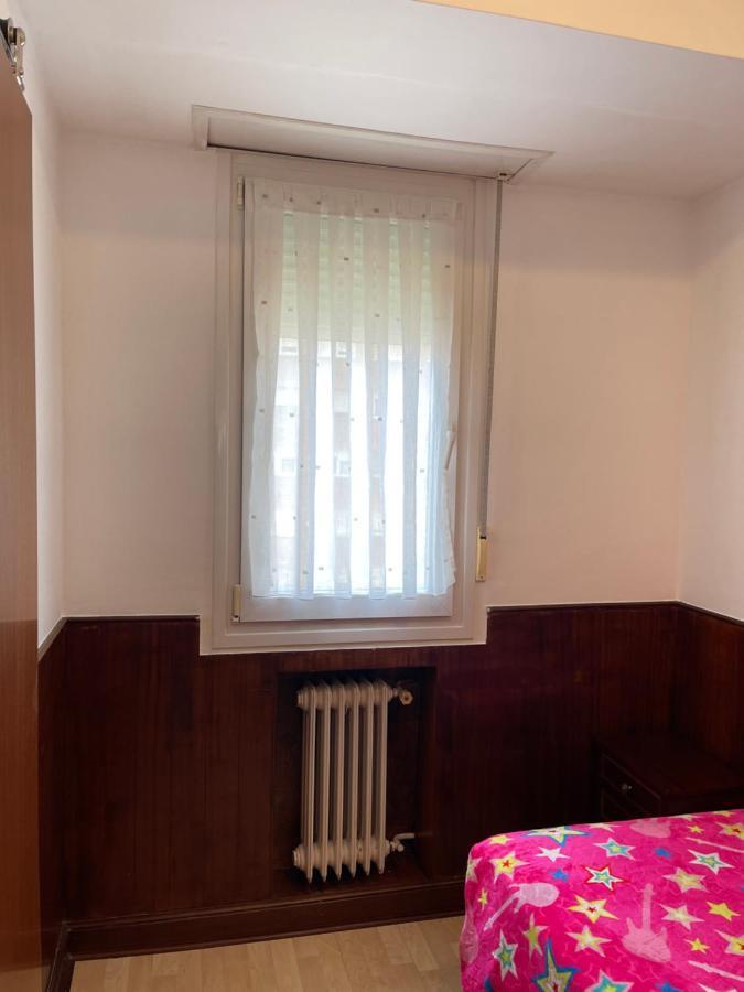 Habitacion Con Bano Privado Bilbao Esterno foto