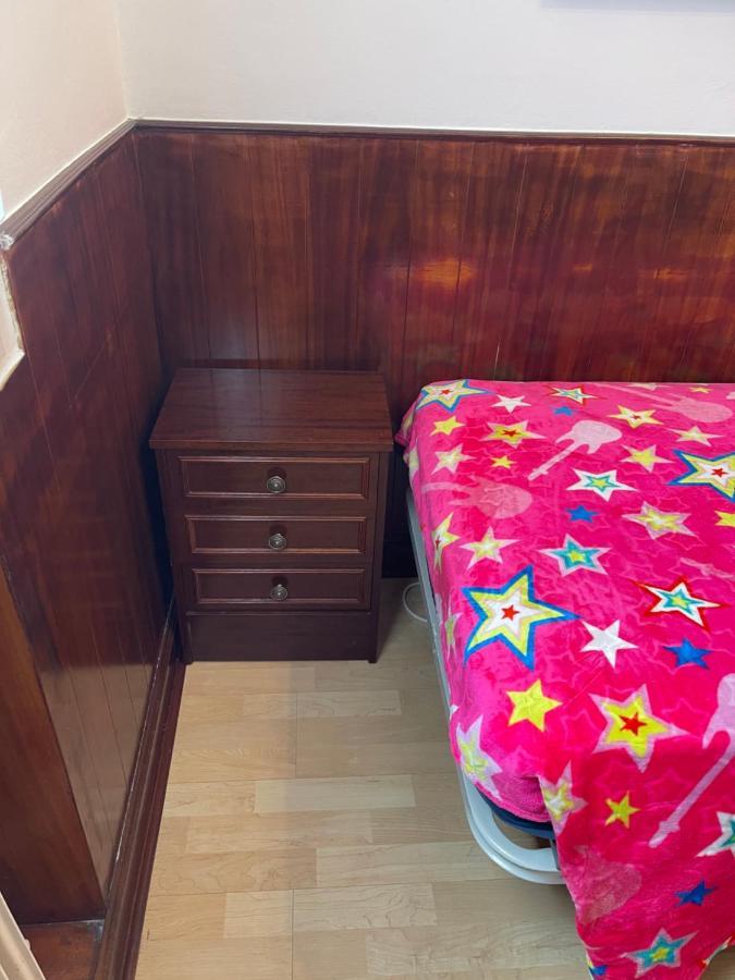 Habitacion Con Bano Privado Bilbao Esterno foto
